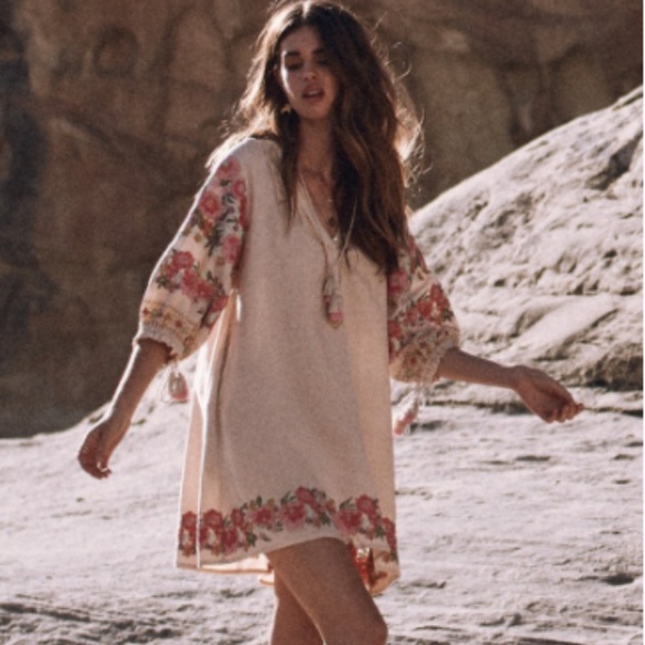 Spell and the Gypsy Cleo tunic dress NWT - Picture 2 of 9